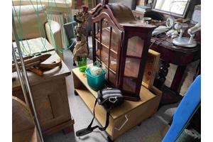 Diverse huisraad uit opruiming huis