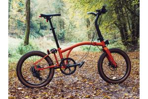 1 of 2 Brompton G-Line Vouwfietsen voor mee met de Trein