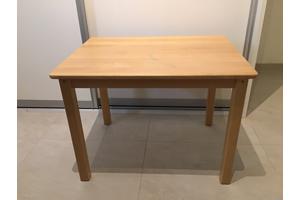 Speelgoed kist+tafeltje
