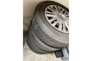 Autovelgen met winterbanden Set 4 stuks
