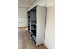 Kasten voor kantoor