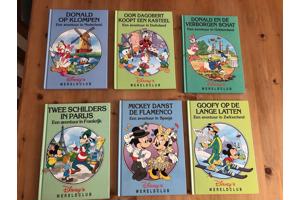 Disney wereldclub boeken 5 delen + Disney boekenclub