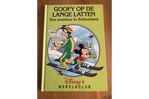 Disney wereldclub boeken 5 delen + Disney boekenclub