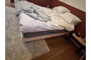 2 persoonsbed met nieuw matras