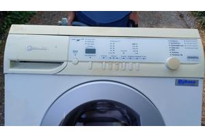 Wasmachine, werkt nog perfect, overcompleet