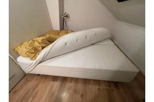 Bed 160x200cm - boxspring