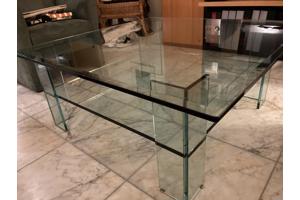 Glazen salon tafel