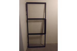 glazen binnendeur in metalen frame