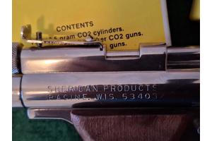 Sheridan E series .20 CO2 pistool (1 year edition)