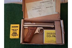 Sheridan E series .20 CO2 pistool (1 year edition)
