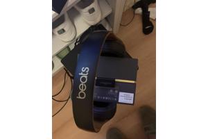 Beats headset bluetooth