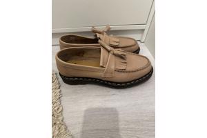 Dr martens loafers maat 42