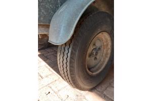 Te koop: Aanhangwagen met deksel afsluitbaar