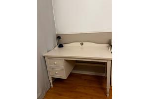 Bureau meisjeskamer