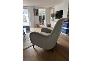 Grijze fauteuil / stoel