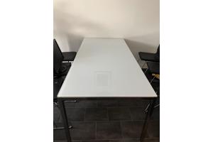 Eetkamertafel 180cm x 85cm x 73cm