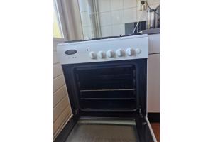 Gratis fornuis Bosch met oven - ophalen op 17, 18 of 19 juli.