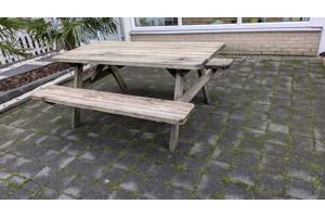 stevige picnicbank van weerbestendig tuinhout