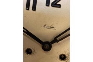 Staande klokmet uurwerk van Mauthe