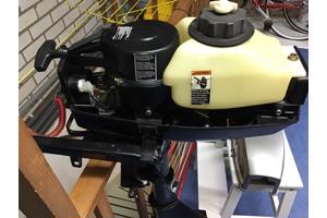 Aanhangmotor Mariner.  2,5 PK