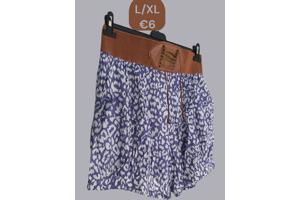 Metrofive korte broek blauw wit L/XL