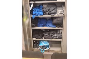 T-shirt- Hoodies, werkjassen-polo`s, werkbroeken