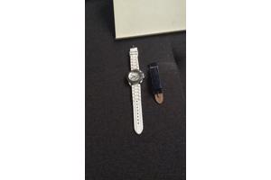 Guess klokje wit met extra bandje blauw 75-anderen 10