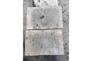 betontegels en/of grindtegels 20x30 cm