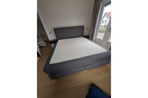 Ikea boxspring 180x200cm inclusief topper