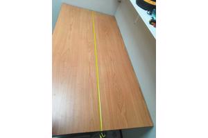 Zeer goede staat - Ahrend bureau - 200x100cm (ZWAAR) - 5jr jong