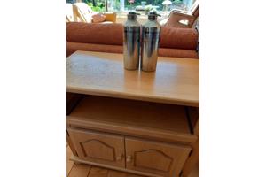 2 klassieke warmwaterkruiken