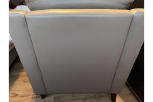 Gratis 2 leren fauteuils