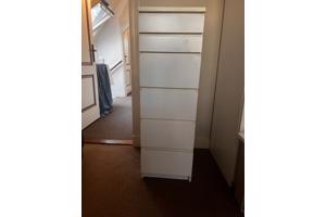 Ikea MALM smalle ladenkast met spiegel