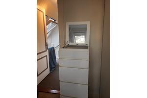 Ikea MALM smalle ladenkast met spiegel