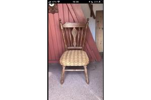 3 eiken houten stoelen