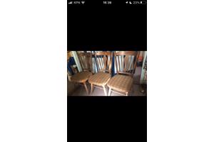 3 eiken houten stoelen