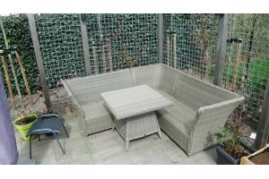 Loungeset voor in de tuin