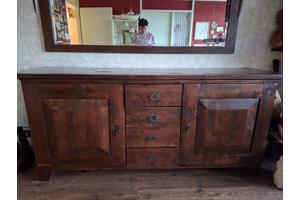 Dressoir met bijpassende spiegel