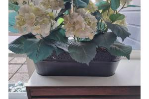 2x plantenbak met kunst hortensia's hydrangea