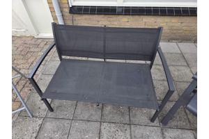Set tuinstoelen en tuinbankje