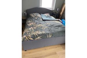 2-persoonsbed zo goed als nieuw 160x200