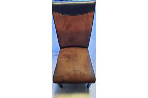 eetkamerstoel suede