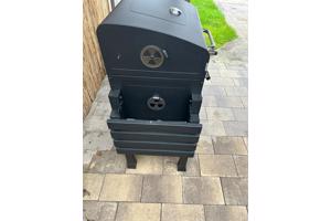 Central Park houtskoolbarbecue Angus III incl. beschermhoes