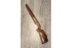 Twee kolven, een linkshandige kolf en Ruger 10/22 kolf
