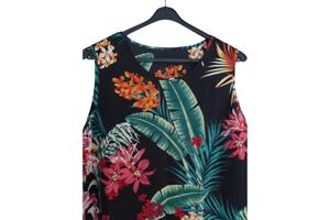 Luchtige zomerjurk zwart groen oranje rood L