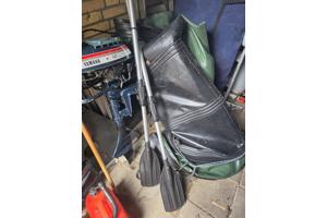 3 motoren en twee rubberboten