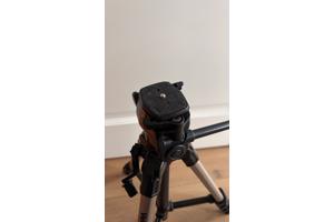 Velbon CX 444 tripod for photography or filmming