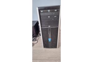 Aangeboden oude HP computer met accessoires