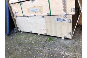 Houten kisten import export triplex