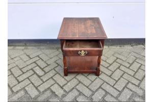 Antieke Tafel Met Lade